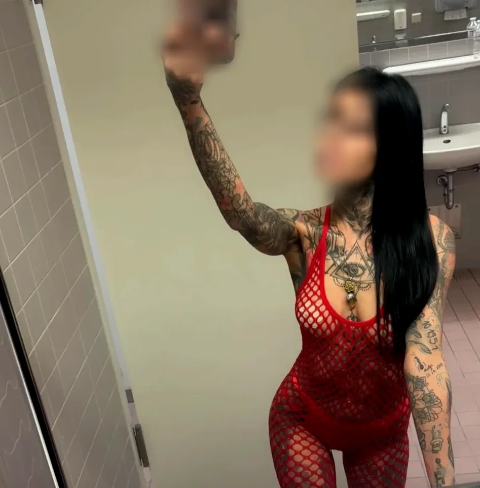 Charlene, 34