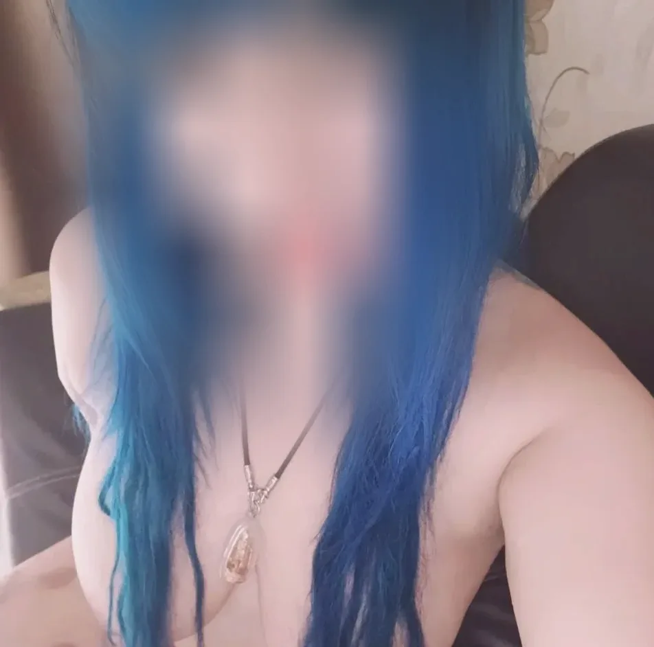 Lucy, 36