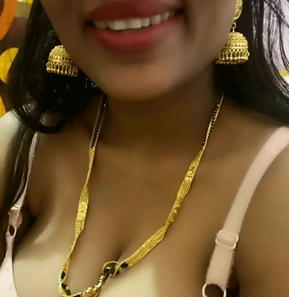 Sofia, 30